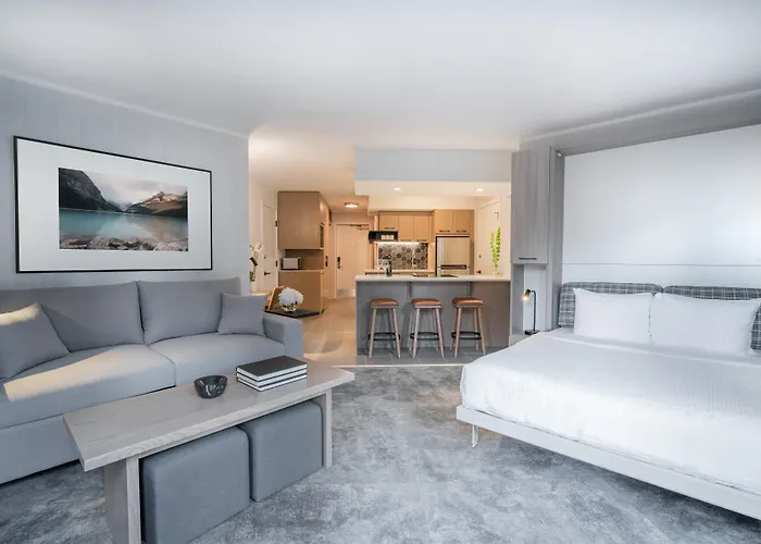 Lake Louise Inn