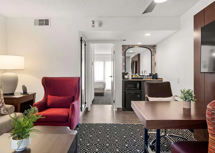 Embassy Suites By Hilton Los Angeles International Airport South