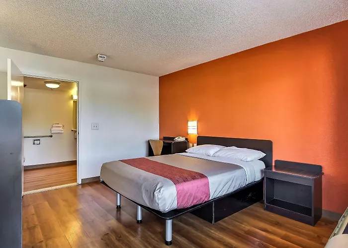 Motel 6-Oakland, Ca - Embarcadero