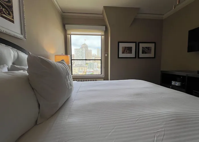 Kensington Park Hotel