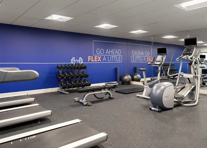 Holiday Inn Express & Suites - Tampa East - Ybor City By Ihg