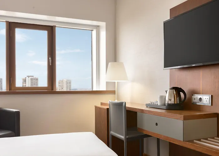 Ramada By Wyndham Lisbon