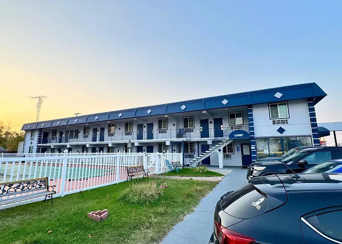 Rodeway Inn St. Joseph