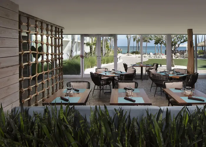 Amara Cay Resort