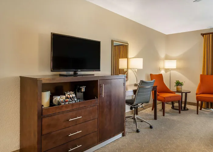 Best Western Plus Monterey Inn