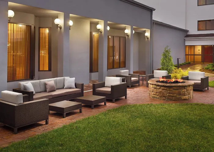 Courtyard Charlotte Southpark