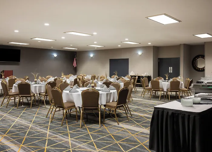 Holiday Inn Ontario By Ihg