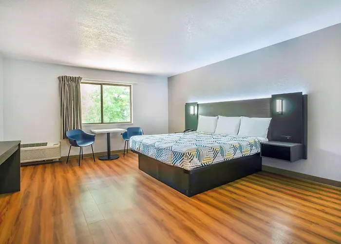 Motel 6-Gresham, Or - Portland