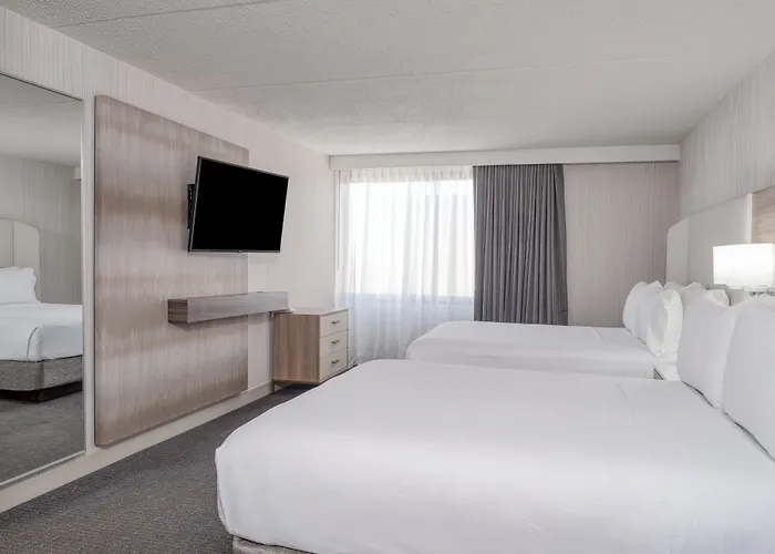 Crowne Plaza Indianapolis-Airport By Ihg