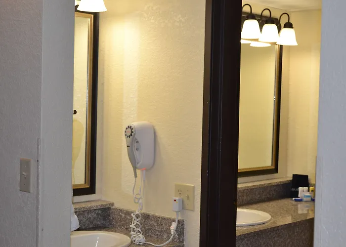 Best Western Music Capital Inn