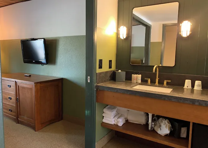 Station House Inn South Lake Tahoe