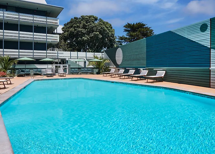 Monterey Beach Hotel, A Tribute Portfolio Hotel