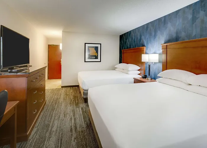 Drury Inn & Suites St. Louis St. Peters