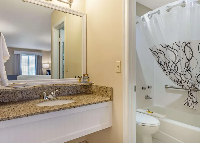 Best Western Plus Santee Inn