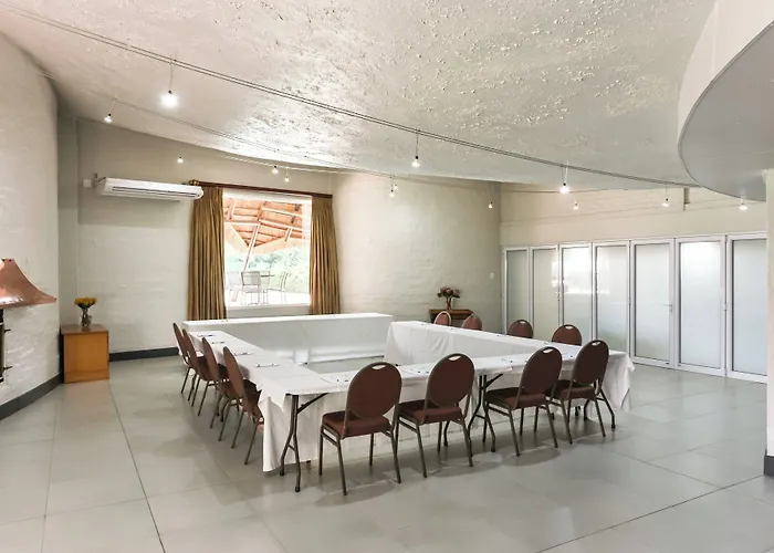 Protea Hotel By Marriott Oudtshoorn Riempie Estate