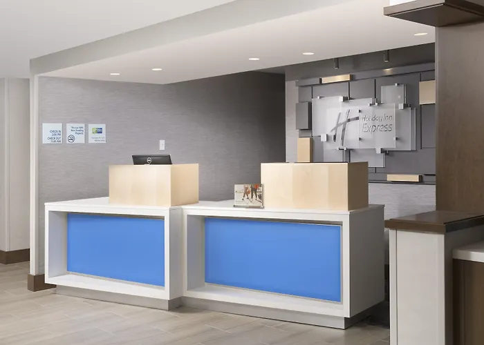 Holiday Inn Express Andover North - Lawrence By Ihg