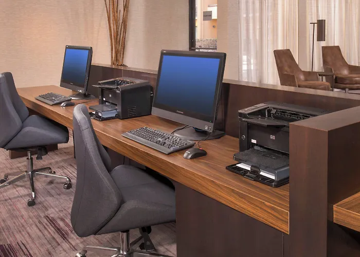 Courtyard By Marriott Dulles Airport Chantilly