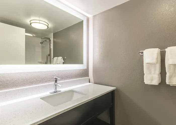 La Quinta By Wyndham Virginia Beach