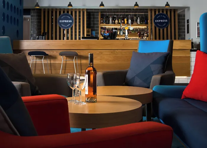 Holiday Inn Express Portsmouth - North By Ihg