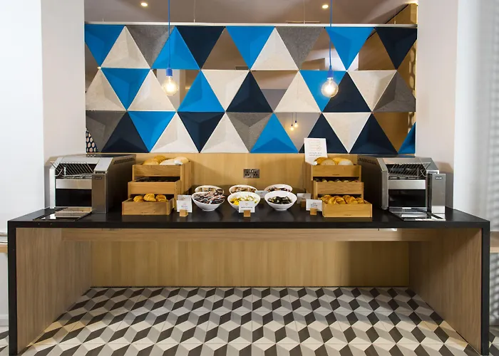 Holiday Inn Express Portsmouth - North By Ihg