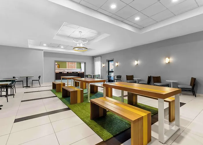Spark By Hilton Bensalem Philadelphia