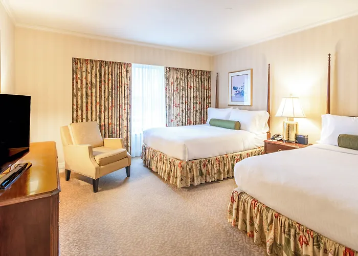 Mayflower Park Hotel