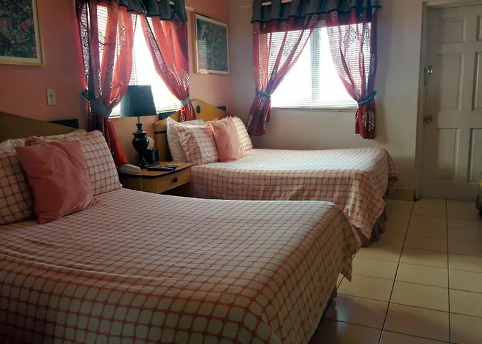 Towne Hotel