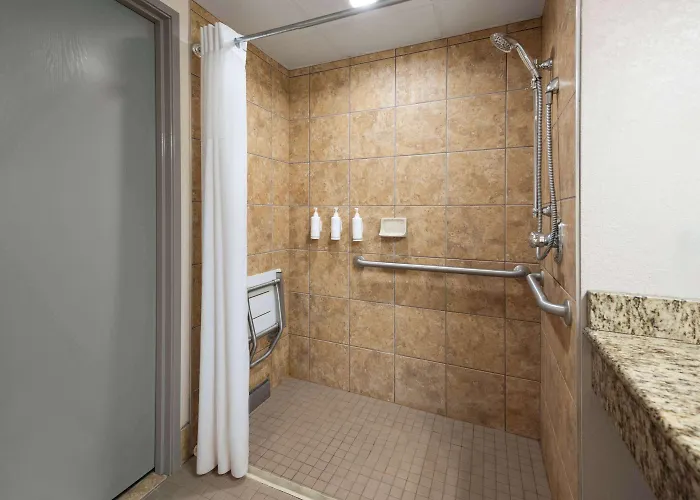 Days Inn & Suites By Wyndham Bozeman