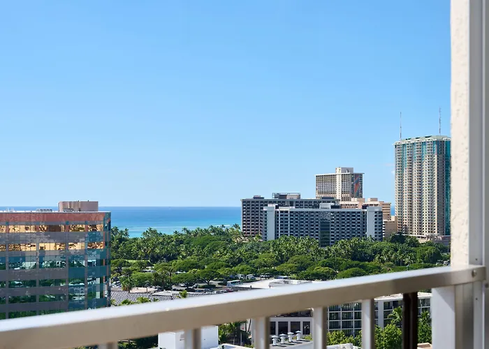Waikiki Malia
