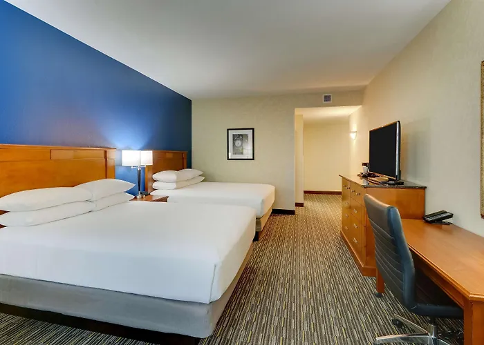 Drury Inn & Suites Sikeston