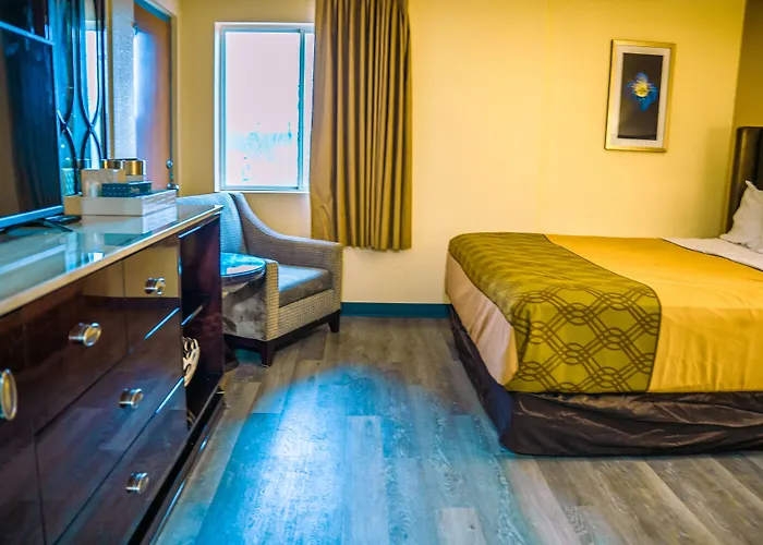 Inn At York