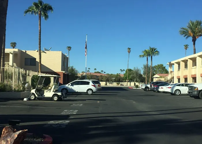 Quality Inn & Suites Phoenix Nw - Sun City