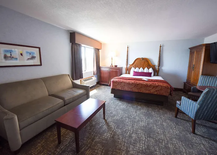 Best Western Plus Dockside Waterfront Inn