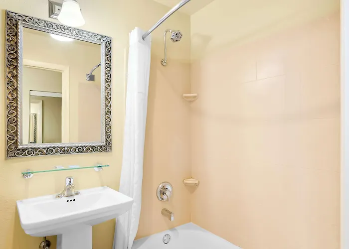 Best Western Coach House