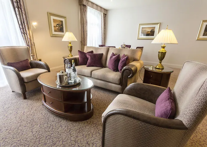 Swan'S Nest Hotel