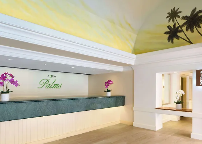 Aqua Palms Waikiki