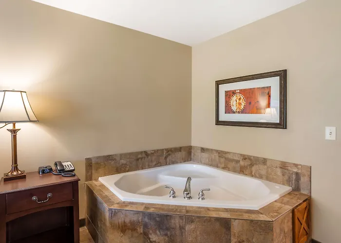 Best Western Plus Intercourse Village Inn
