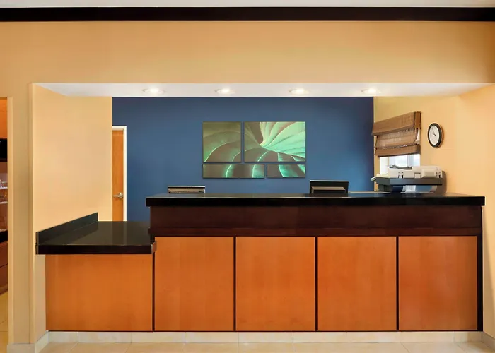 Fairfield Inn & Suites By Marriott Champaign