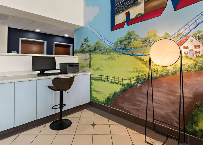 Ramada By Wyndham Harrisburg/Hershey Area