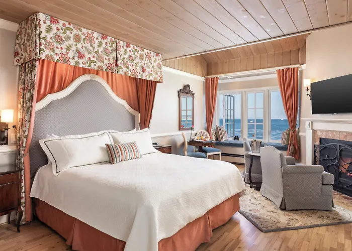 Spindrift Inn