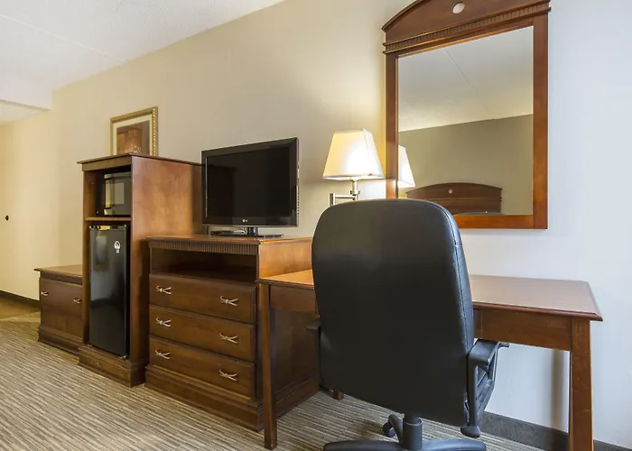 Greenstay Hotel&Suites Central