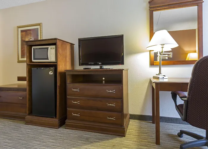 Greenstay Hotel&Suites Central