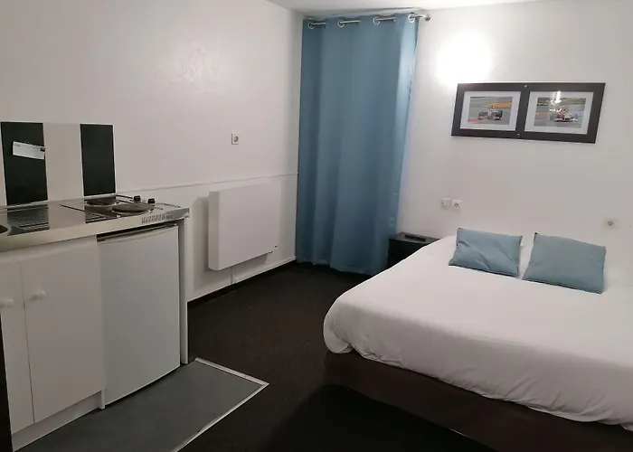 Enzo Hotels Vierzon By Kyriad Direct