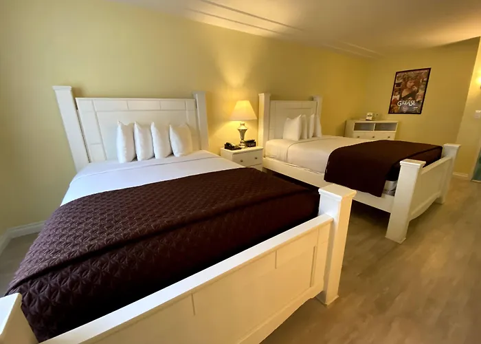 Hollywood Celebrity Hotel