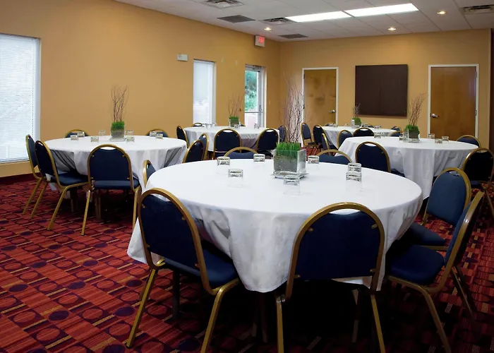 Fairfield Inn & Suites By Marriott San Antonio Downtown/Market Square