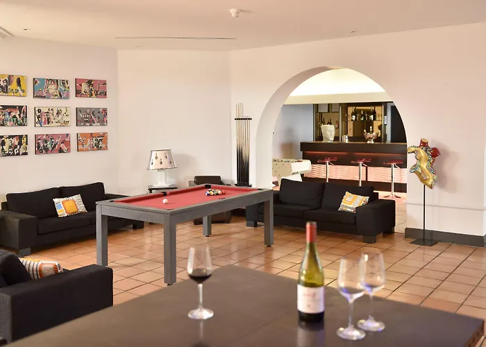 Hôtel Arles Plaza