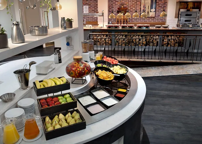 Delta Hotels By Marriott Heathrow Windsor