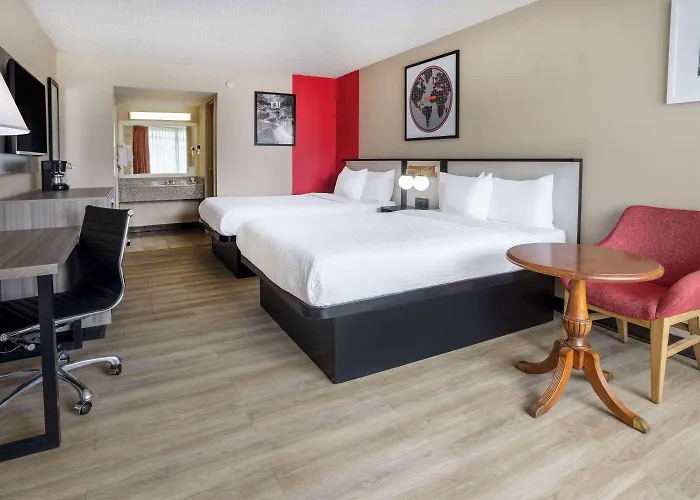Ramada By Wyndham Rome - Verona