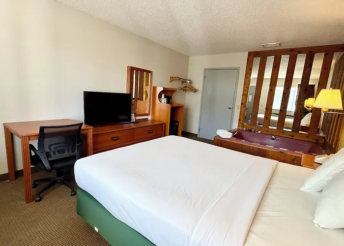 Americas Best Value Inn Saint Ignace