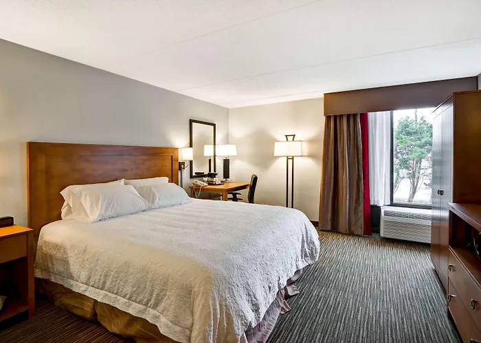 Hampton Inn Norfolk-Naval Base